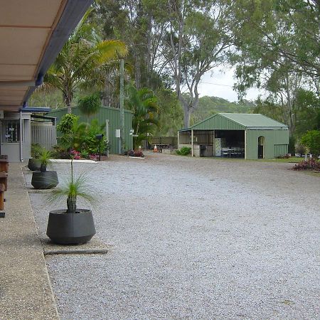 Greenacres Motel / Van Park Benaraby Zewnętrze zdjęcie
